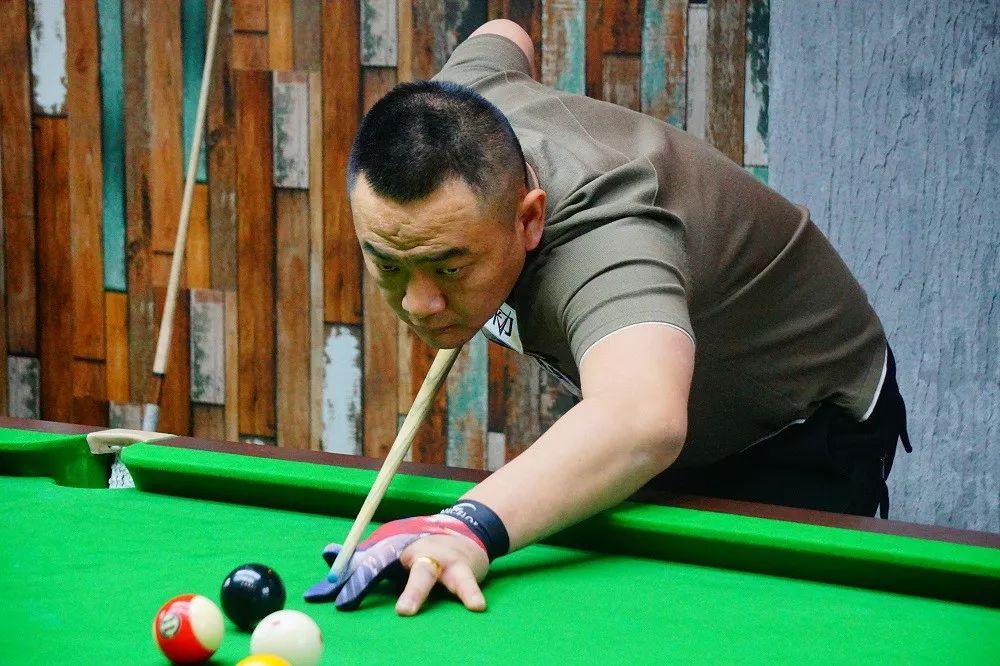 了坚实的基 了坚实的基