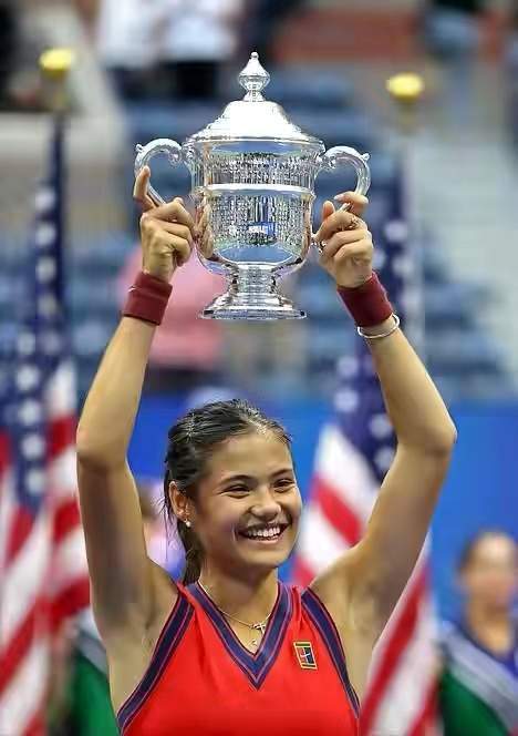 来球迷津津 来球迷津津